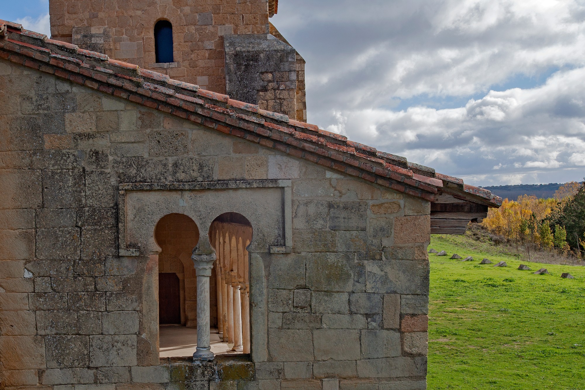 Foto de Monasterio de San Miguel de Escalada en Santa Cristina de Valmadrigal, León
